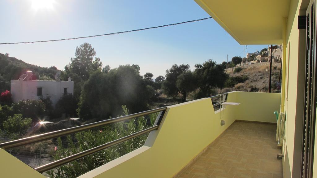 פיטסידיה Artemis Appartments מראה חיצוני תמונה