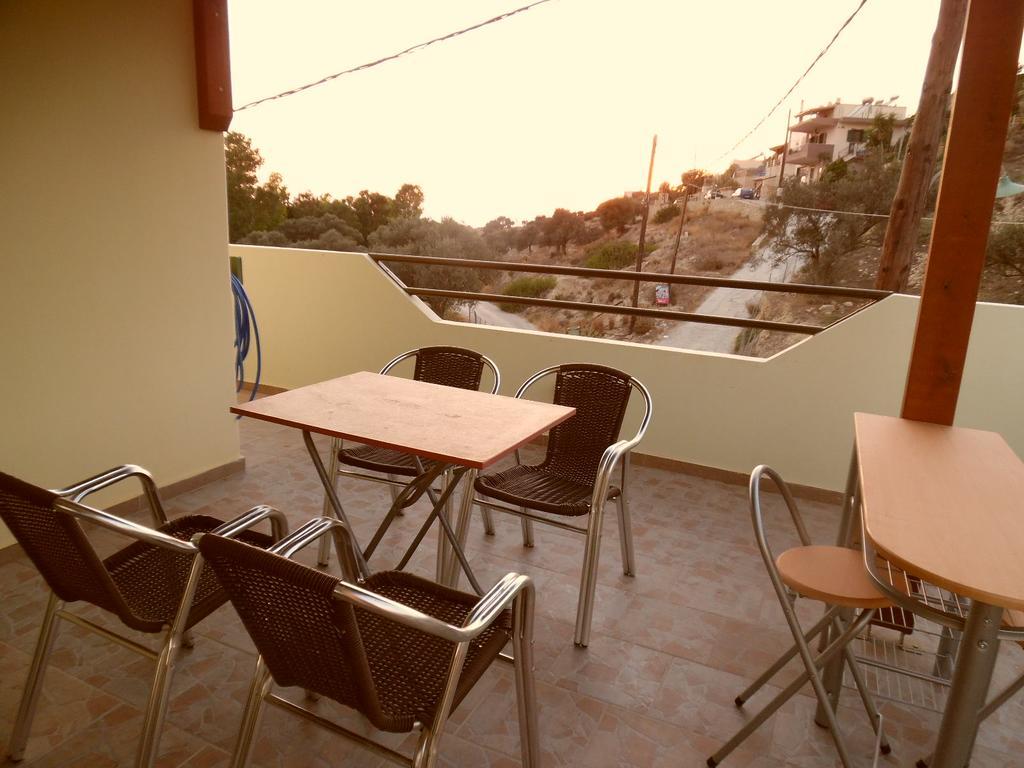 פיטסידיה Artemis Appartments מראה חיצוני תמונה
