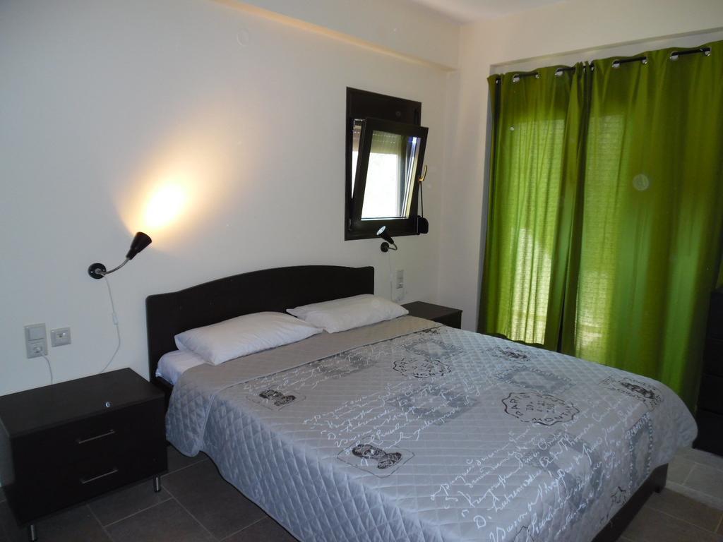 פיטסידיה Artemis Appartments מראה חיצוני תמונה